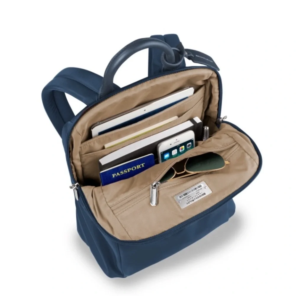 NWOT Briggs & Riley slim Rhapsody navy backpack - Picture 2 of 15